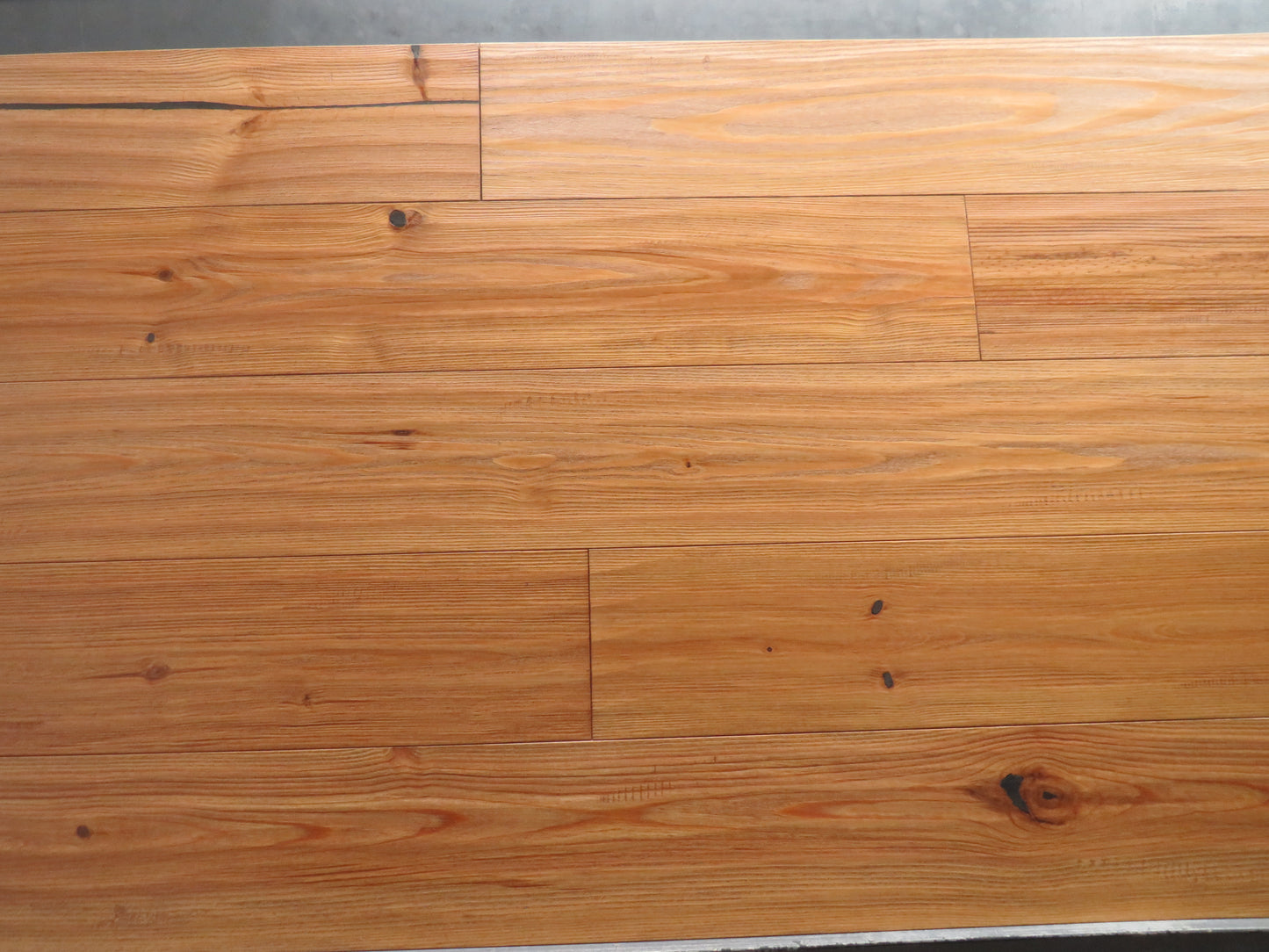 Prefinished engineered Heart Pine Hand-scraped Flooring 1/2" 7" $ 4.95 s/ft Delivered !